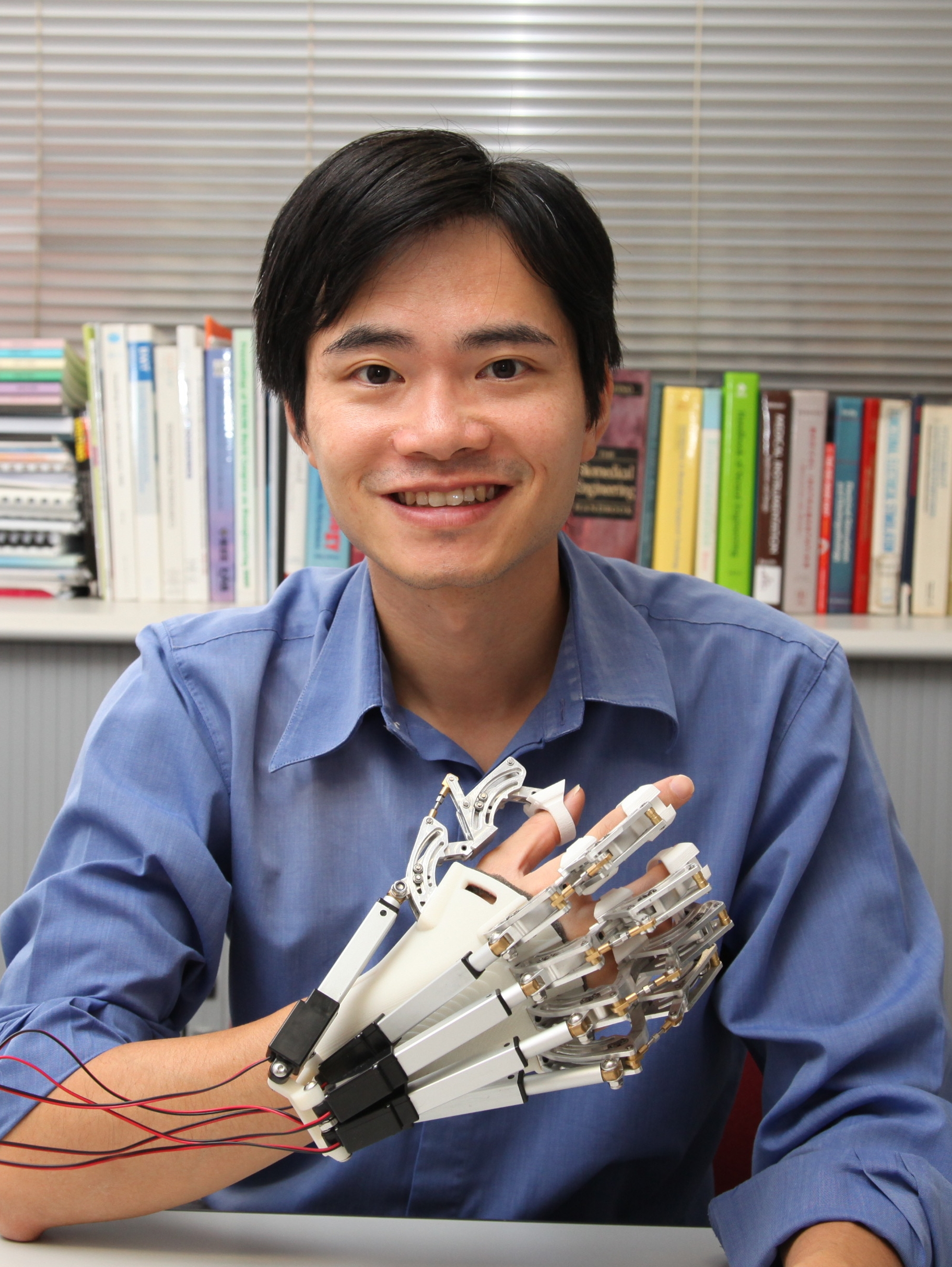 Prof. Dr. Raymond Tong